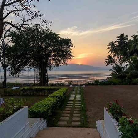 Saffronstays Little Paradise, Murud Exterior foto